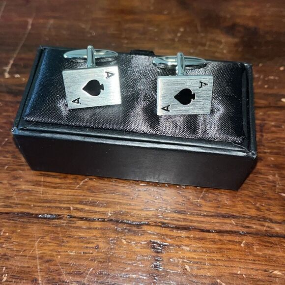 Stainless steel Ace Spades Cufflinks Card Shark poker player Design Cuff Links - Picture 1 of 3